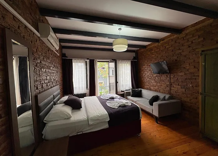 Ottogreensuit Aparthotel 3*