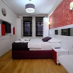 شقة فندقية Ottogreensuit 3*