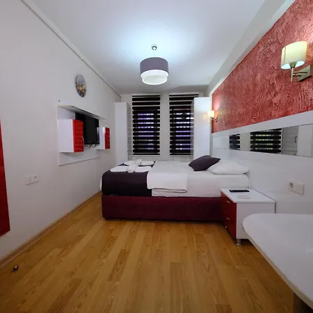 Ottogreensuit Apartmanhotel 3*